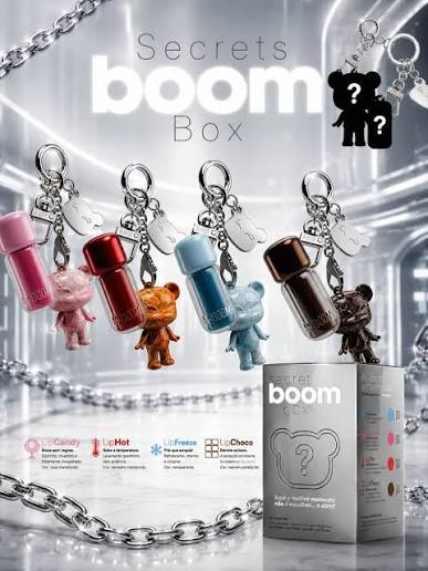 SECRET BOOM BOX GLOSS + BOMMIE + CHAVEIRO